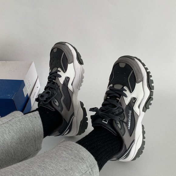 Hot winter sneakers - Picture 7 of 8